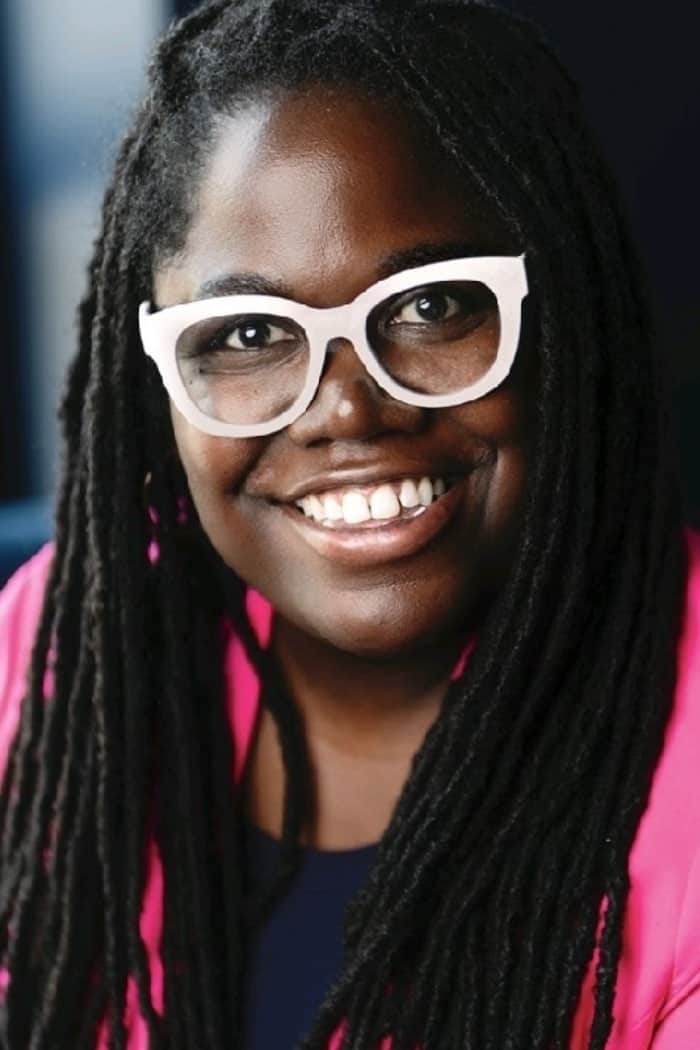 Dr. Asia Lyons Headshot